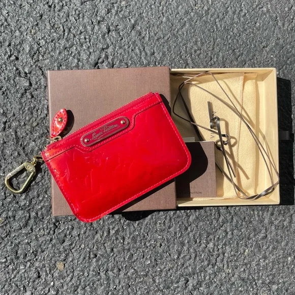 Louis Vuitton Vernis Key Clay - Picture 3 of 10